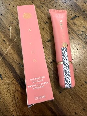 Tatcha the melting lip balm in pinku new in box
